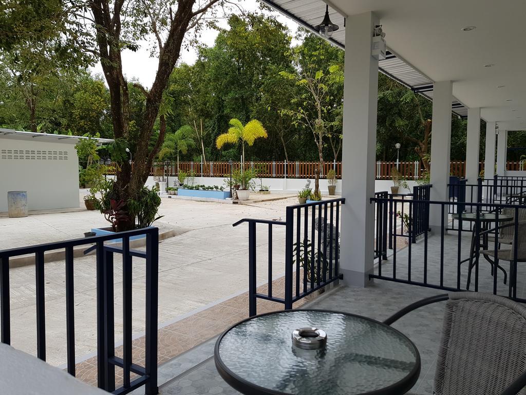 The Cube Resort Chanthaburi Extérieur photo