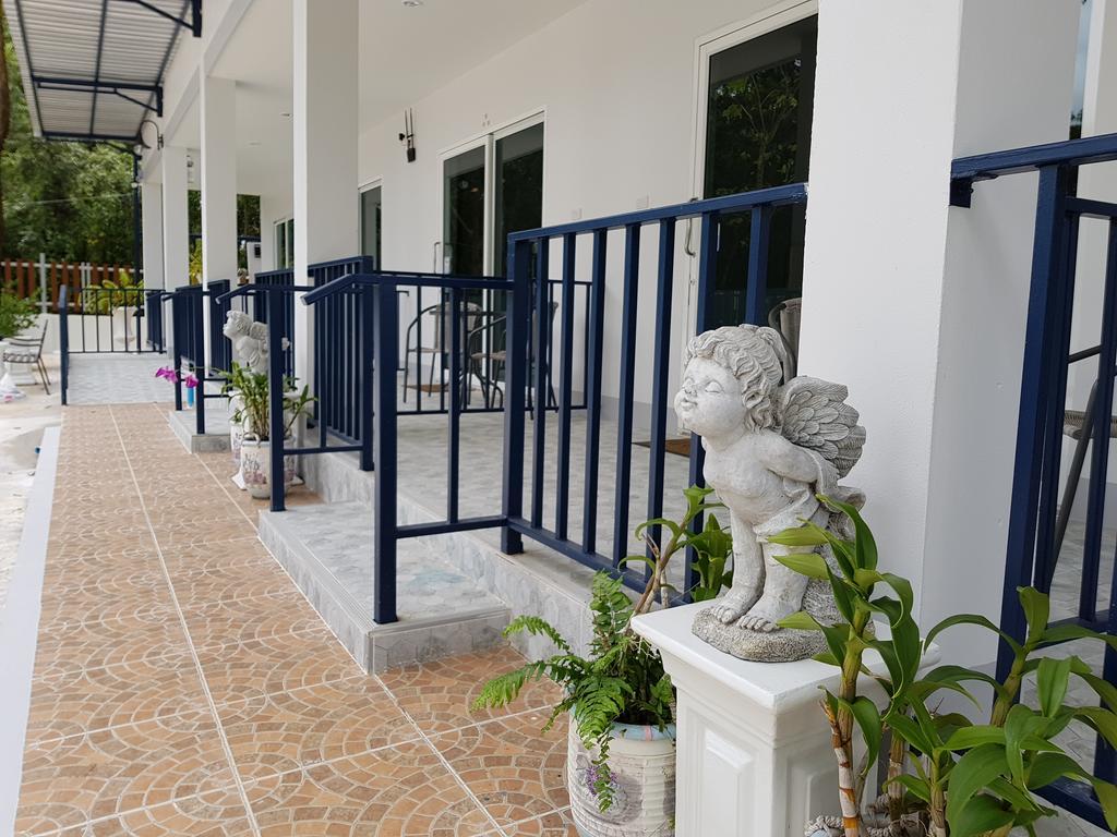 The Cube Resort Chanthaburi Extérieur photo