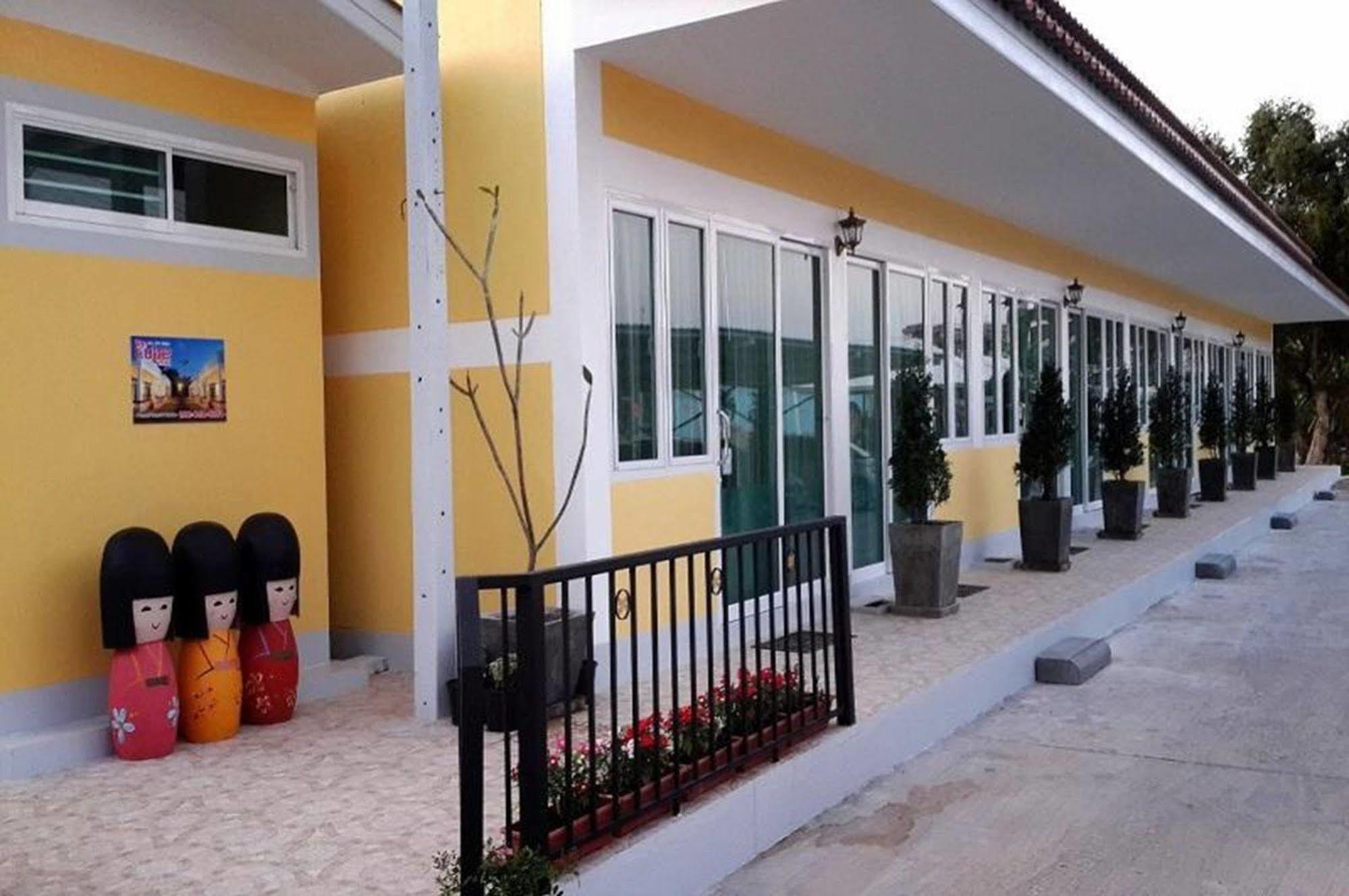 The Cube Resort Chanthaburi Extérieur photo